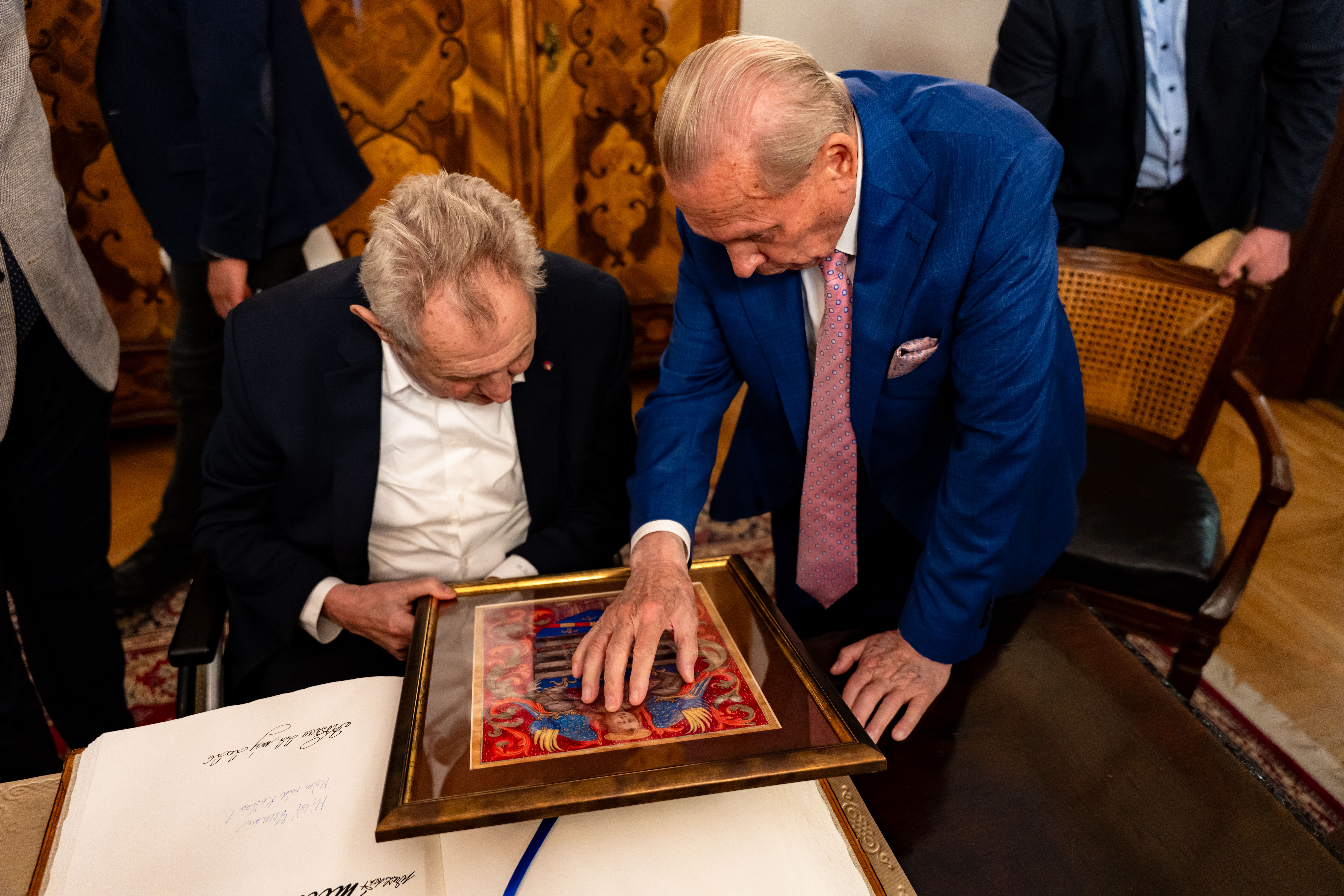 Prezident ZEMAN V Kosiciach so Schusterom -1-90
